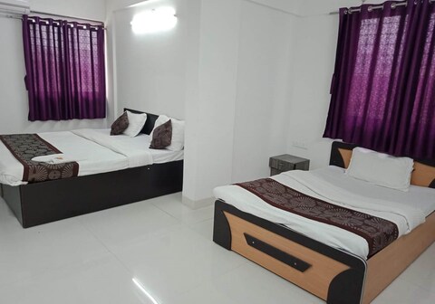 SK Hospitality Bavdhan