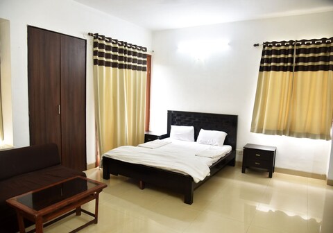 Amrita Appartments and Villas