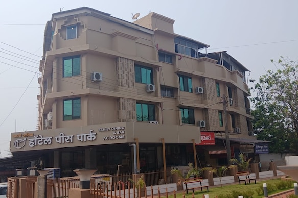 Hotel Peace Park Ratnagiri