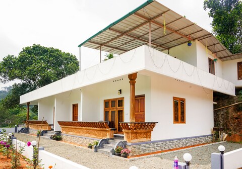 Wild Mist | Rooms in a Homestay