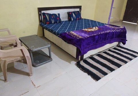 PRAKRATI GUEST HOUSE