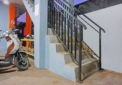 Hotel O Pondok Feby Makassar