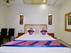 OYO 6557 Hotel Kaka Inn, Mount Abu OYO 6557 Hotel Kaka Inn, Mount Abu