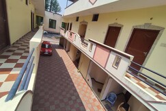 Golden Lake View Resorts, Yercaud Golden Lake View Resorts, Yercaud