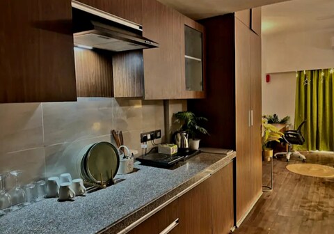 fully furnished studio flat