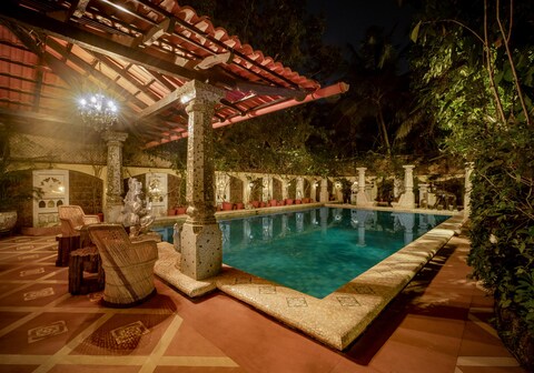 LohonoStays Ishavilas 4 Bedroom