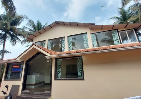 Hotel Sushegad Guhagar Beach