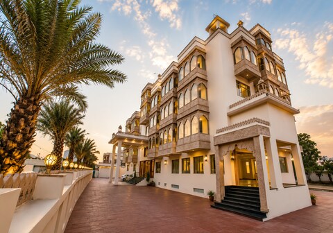 Hotel Golden Heritance