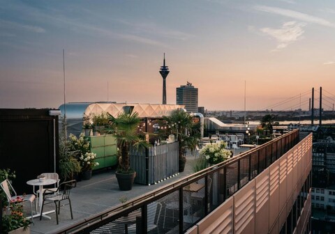 Ruby Luna Hotel Dusseldorf