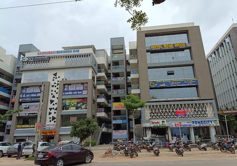 Hotel Rosewood,Ahmedabad