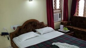 Om Lodge, Puri Om Lodge, Puri