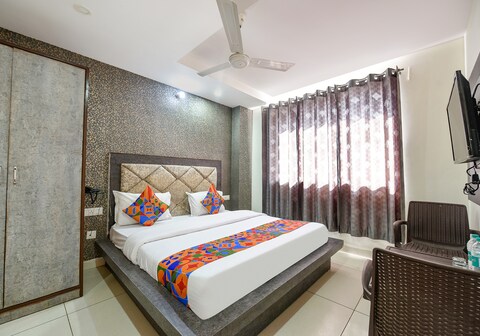 FabHotel Green Valley
