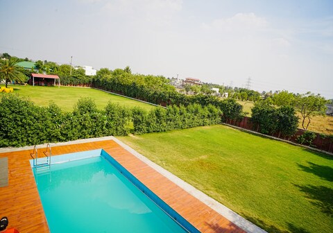 Partyvillas Roseville Farm