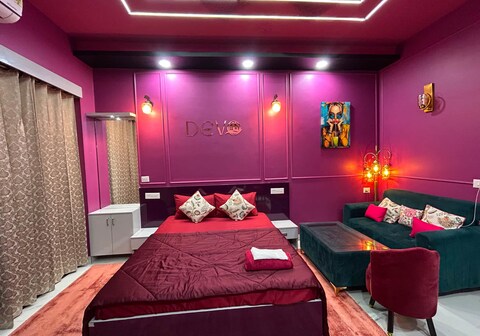 Stay at Devo : Your Cozy Indian Abode