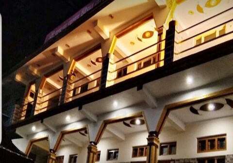 Tirath Niwas by StayApart