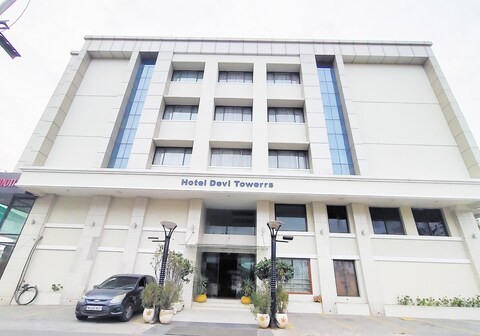 Hotel Devi Towers