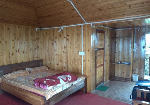 Conifers Kolakham Retreat