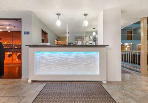 Best Western On The River