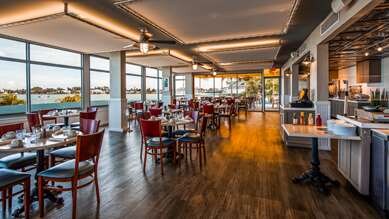 Best Western on The Bay Inn & Marina