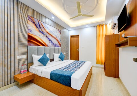 Hotel Luck Residency @Delhi Airport