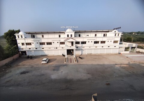 Hotel Heritage Palace