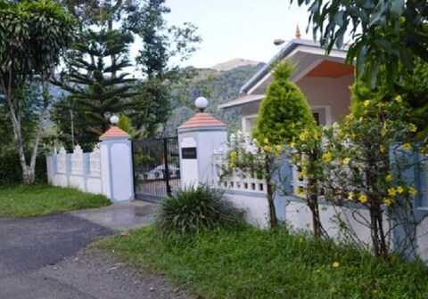 The Shade Homestay | Rooms & Caretaker