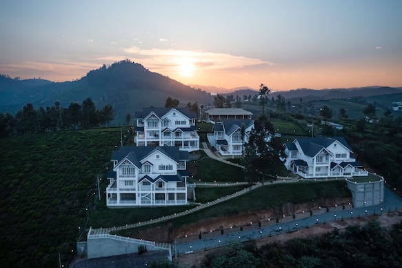 Petals Luxury Homestay