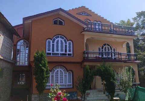 New Urban Den cottage