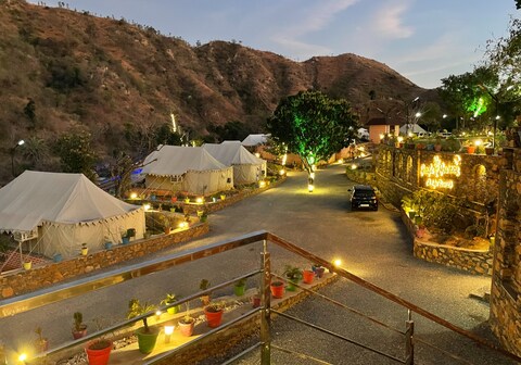 Jungle Journey- A Lake Resort