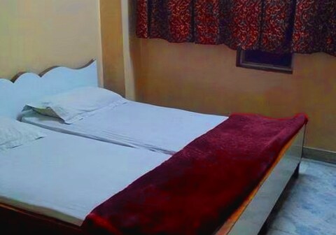 Hotel O Bombay Hotel