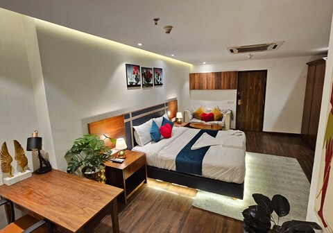 Winngs Studio Suite - Satya Element One, Gurgaon