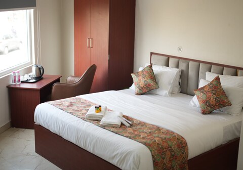 The Millennium Kashi Hotel