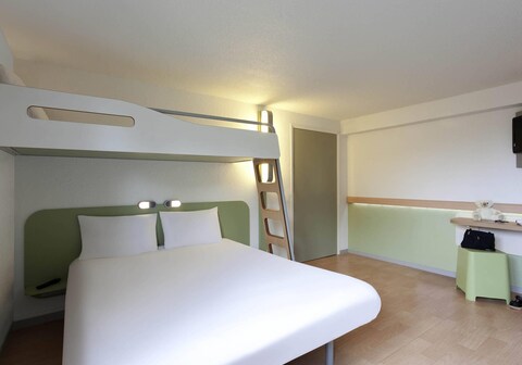 ibis budget Tarbes