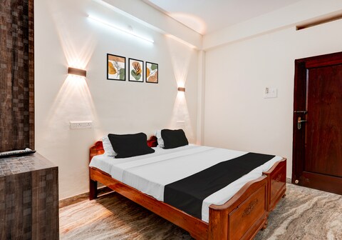 Super Hotel O Chennai Central Railway Station Formerly Annakilly Tower Guest House