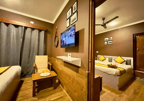 Hotel Jafson Accommodates