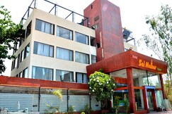 Hotel Malhar Palace, Shirdi Hotel Malhar Palace, Shirdi