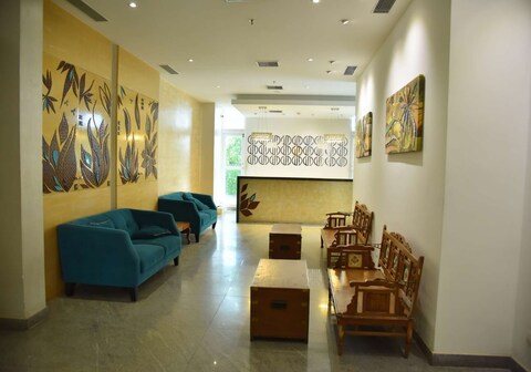 HOTEL SABAREESH PARK