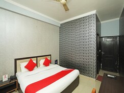 OYO 4612 Hotel Tirupati, Dehradun OYO 4612 Hotel Tirupati, Dehradun