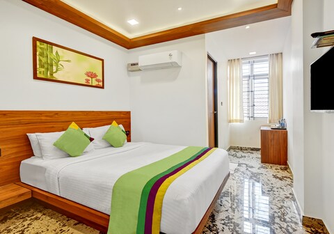 Itsy Hotels Shrey'S Inn Mallandur Road