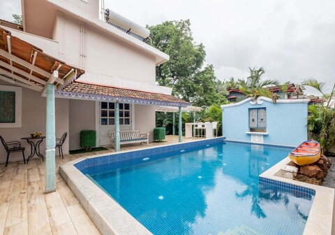 Staymaster Blue Maze - Huge Pool - Big Groups