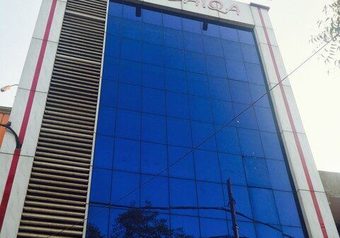 Hotel Al Zaiqa (Opposite Durg Railway Station)