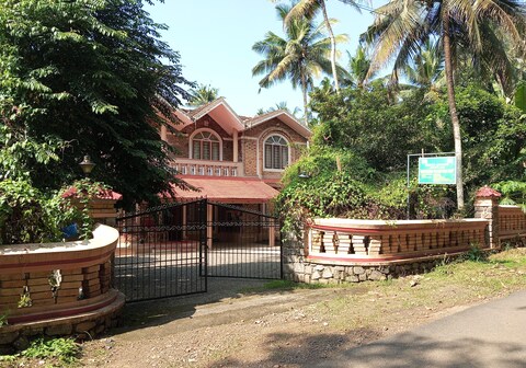 Green Nestle Heritage Homestay