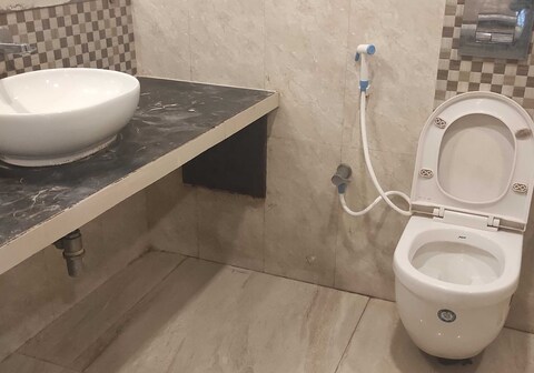 Hotel O Om Babu Guest House