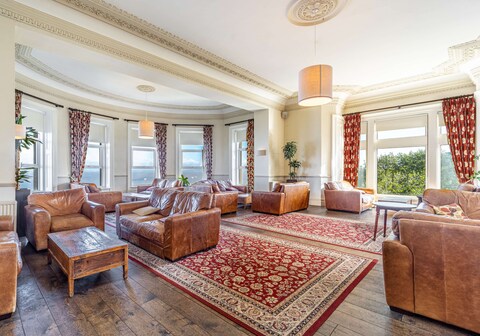 BEST WESTERN WALTON PARK HOTEL