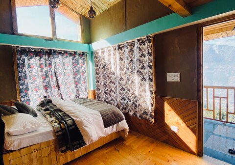 The Mountain Story B&B