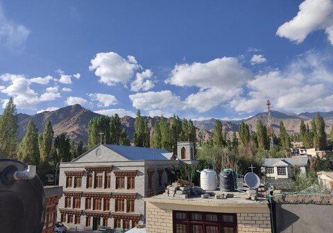 Paradise leh residency