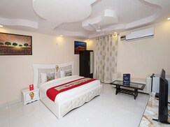 OYO 10558 Hotel Qlark, Delhi OYO 10558 Hotel Qlark, Delhi