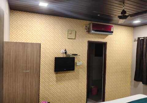 Hotel Shubham
