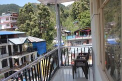 Magic Tree Inn Guest House (Deluxe Room), Dharamshala Magic Tree Inn Guest House (Deluxe Room), Dharamshala