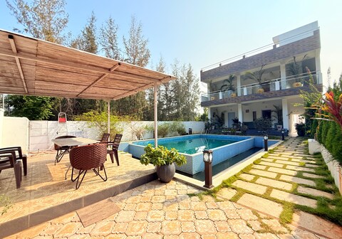 San Beach Villa